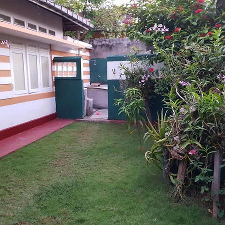 Lotus Villa Bentota Eksteriør billede